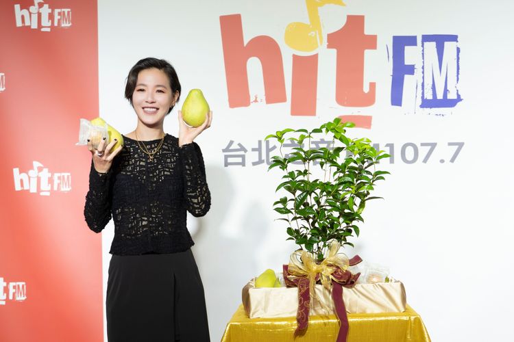 安溥中秋節要回家陪爸爸打牌。Hit Fm提供