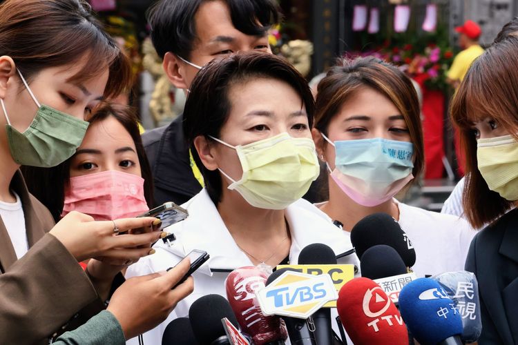 黃珊珊出席「葫蘆寺建廟75週年水陸除瘟遶境活動」。趙世平攝