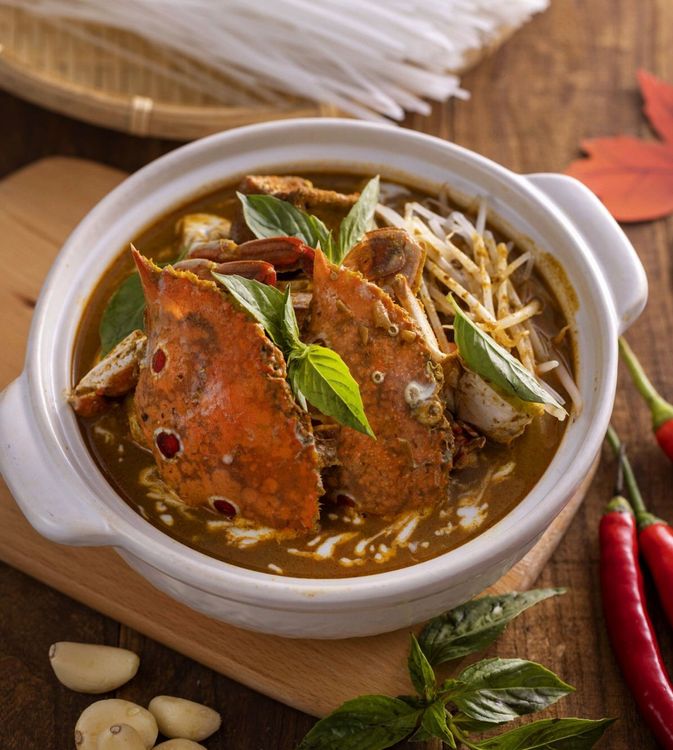 叻沙鮮蟹粉絲煲980元。台北凱達提供