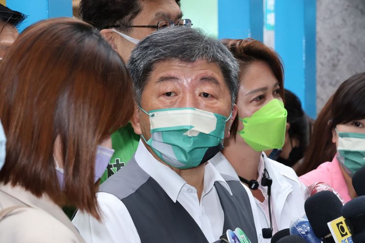 陳時中酸，不會要求黃珊珊把「不辦深蹲寫進政見。」趙世平攝