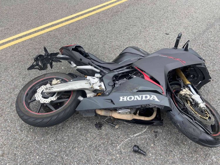 仿賽輕檔車成為不少時下年輕人的愛駒。民眾提供