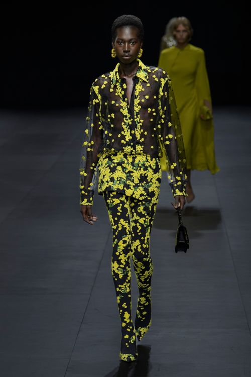 VALENTINO 2023春夏系列大秀。品牌提供