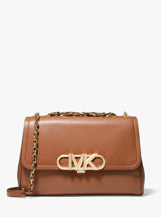 Parker駝色金屬飾扣鍊帶包，2萬5500元。品牌提供