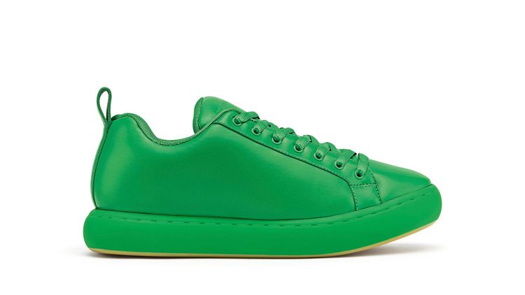 Pillow綠色皮革球鞋，2萬7600元。品牌提供