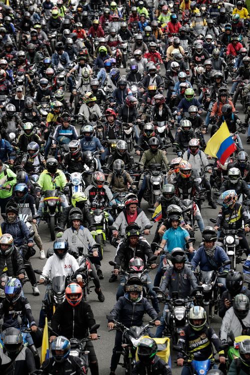 機車示威聲勢驚人，哥倫比亞媒體指稱約有1500人參加。美聯社