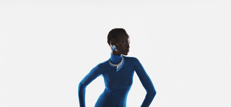 The Alchemist of Light高級珠寶系列Ascending Shadows珠寶運用電鍍賦予珠寶更鮮明、摩登特色。品牌提供