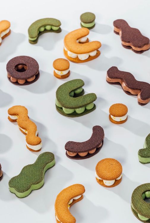 「Allumer_Cake」主打三種口味的造型夾心餅乾及U型達克瓦茲，新奇風味、口感獨特。Big City提供