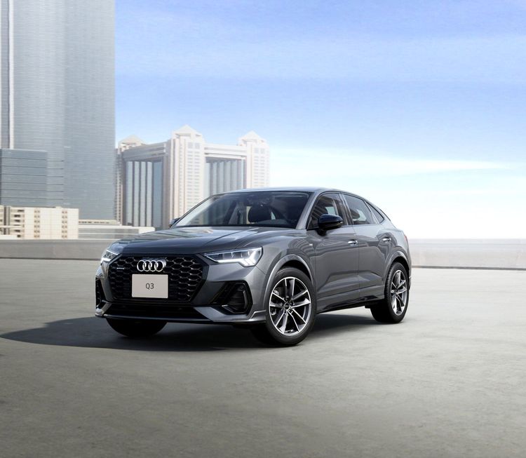 Q3 Sportback S line Black Edition。業者提供