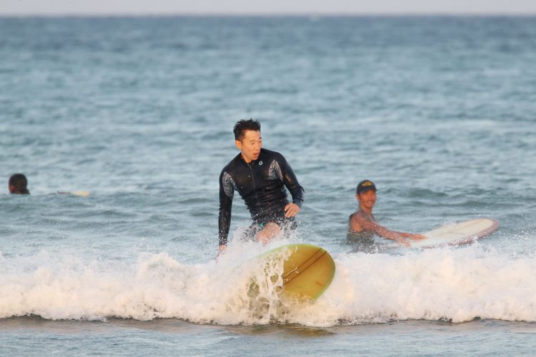 屏東滿州佳樂水國際衝浪嘉年華30日將在滿州佳樂水漁村公園登場。羅琦文攝