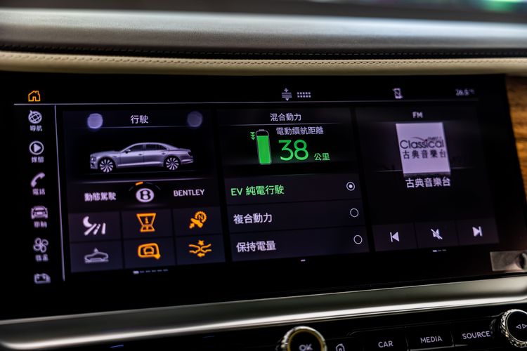 中控螢幕具有專屬行車模式。業者提供