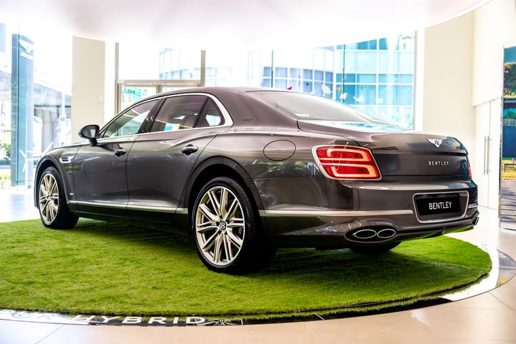 本次抵台發表的Flying Spur Hybrid Odyssean Edition。業者提供