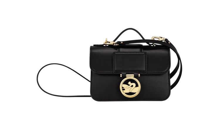 Box-Trot黑色肩背包迷你款，1萬9500元。品牌提供