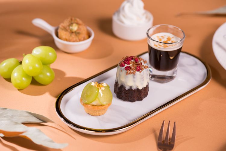 「麝香葡萄小塔」嚴選甜度高達17度以上的日本麝香葡萄製成。業者提供