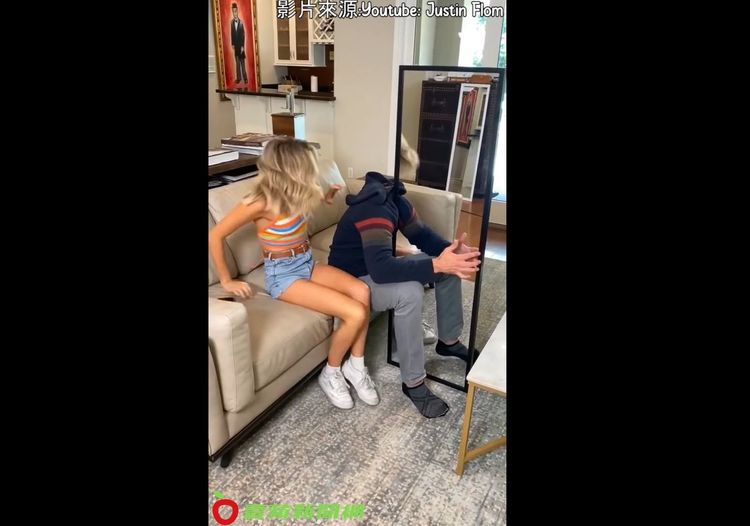 帥哥爆頭一瞬間辣妹嚇得花容失色。