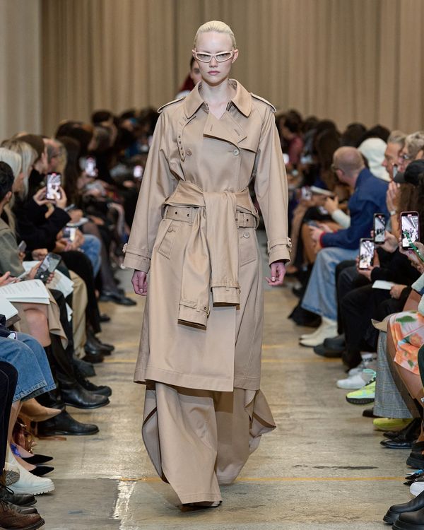 BURBERRY 2023春夏系列男女裝大秀。品牌提供