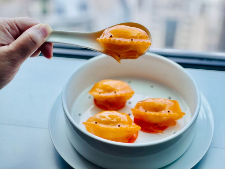 望月樓-蟹肉鮮蝦餃。曾仲葳攝