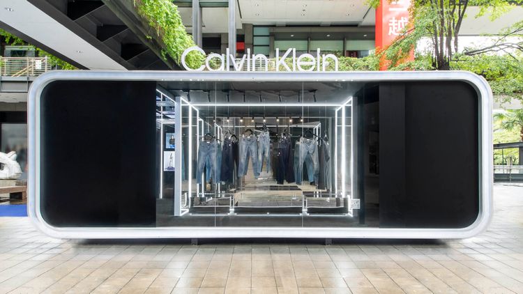 Calvin Klein丹寧快閃店當中的數位互動體驗空間。品牌提供