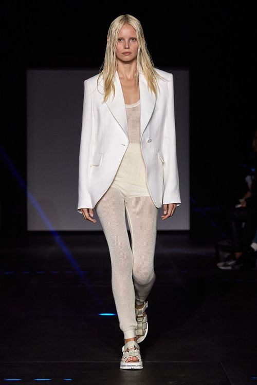 Chloé 2023春夏系列大秀。品牌提供