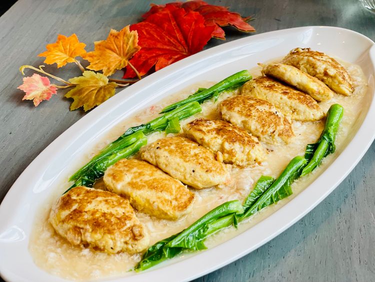 望月樓-鮮蟹肉琵琶豆腐。曾仲葳攝