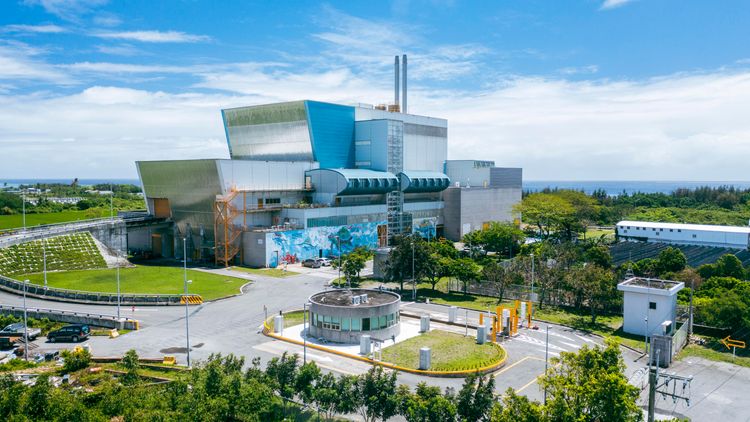 台東焚化爐目前優先處理離島轉運來的垃圾。資料畫面