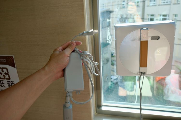 在無電情況下，可達30分鐘不會掉落。陳志淵攝