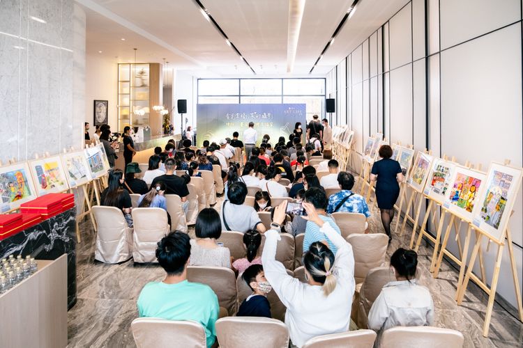 今日接待中心現場舉辦彩繪攝影頒獎活動。王鈞生攝