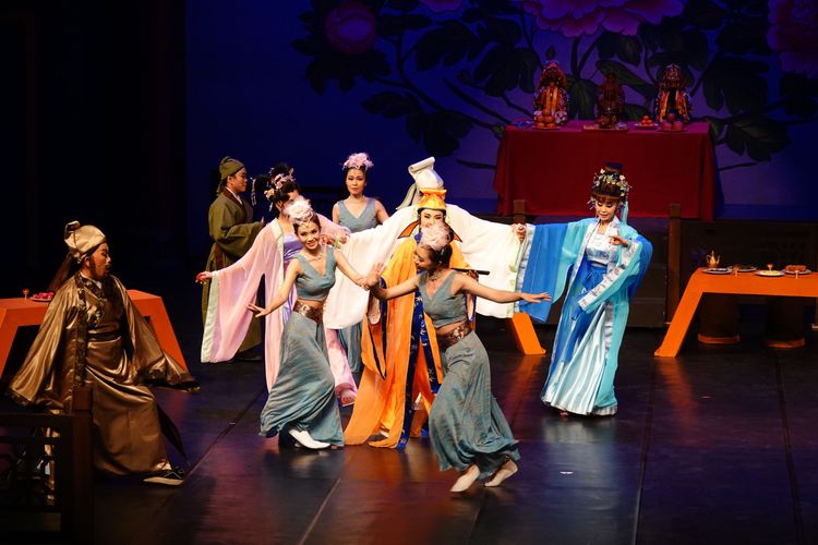 蘭陽戲劇團《杜子春》精彩片段。林泊志攝