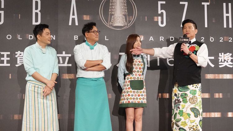 曾國城(右起)、卓文萱、詹姆士與吳秉承談入诶感言。張哲鳴攝、