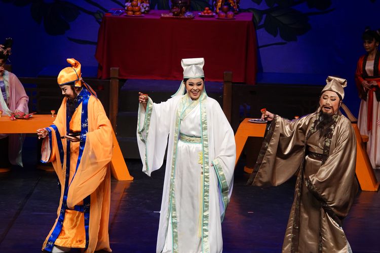 蘭陽戲劇團《杜子春》精彩片段。林泊志攝