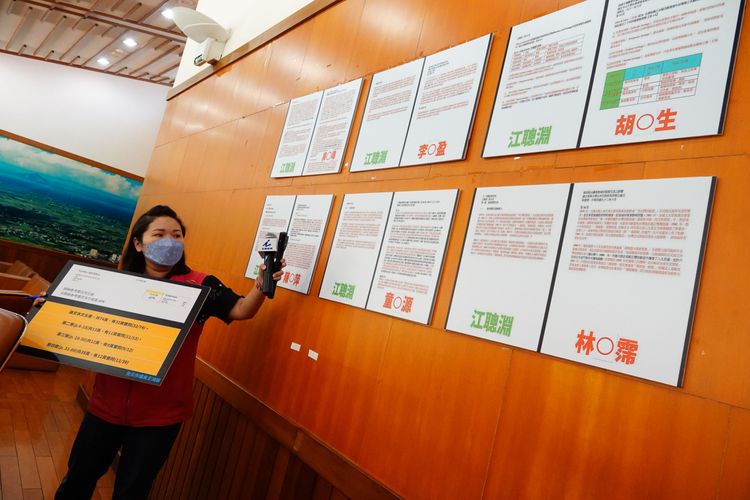 國民黨議員莊淑如說江聰淵論文嚴重抄襲，猶如一部拼裝車。林泊志攝