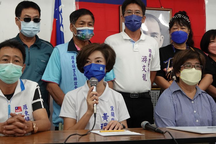 國民黨宜蘭縣議員黃琤婷批評檢調濫用司法調查權，告發一鳴企業社迄今卻沒下文，根本就是辦藍不辦綠。林泊志攝