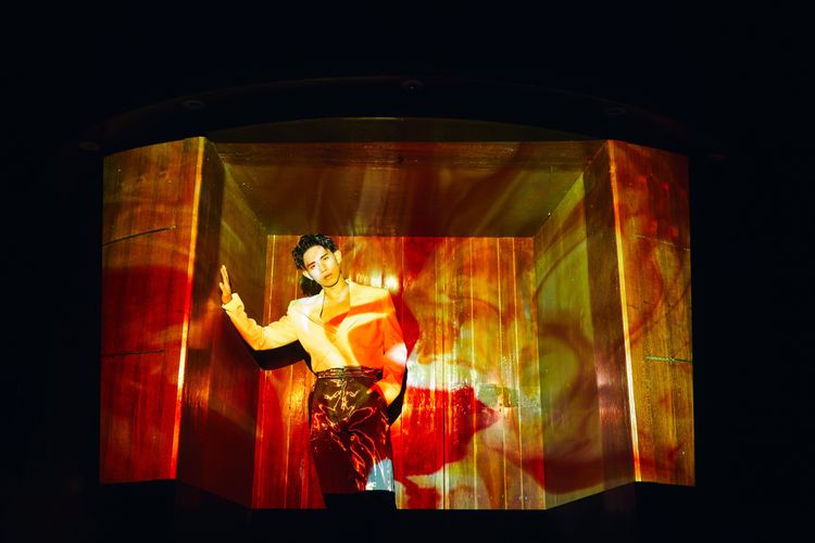 柏霖拍攝過程吸灰塵鼻涕都黑了。索尼提供