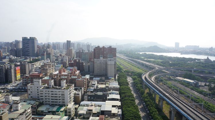 台積電效應讓蓮池潭新屋房價單坪大漲超過10萬元。葉家銘攝