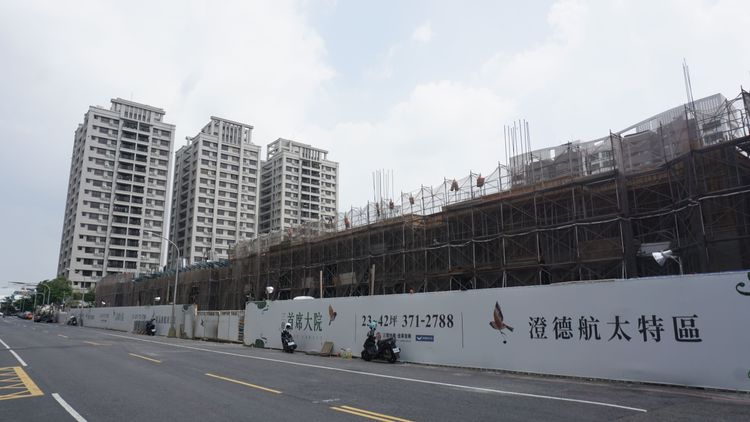 「首席大院」具備SGS第三方驗證，打造安心住宅。葉家銘攝