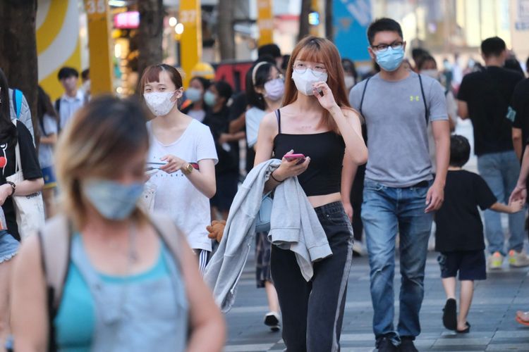 受到東北季風影響，近日北台灣感受濕涼。陳志淵攝
