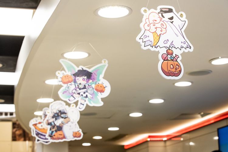 COLD STONE西門店換上傳說對決萬聖節主題店裝。業者提供