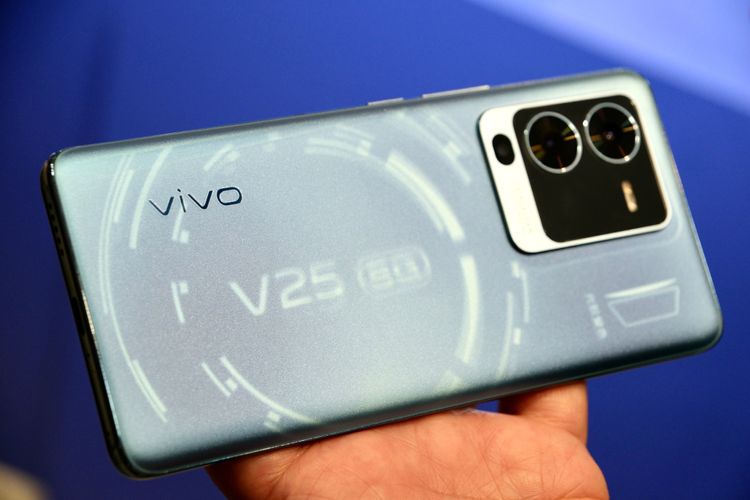 變色十分靈敏。陳志淵攝