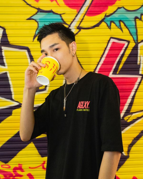 FLASH COFFEE x AGLXY 潮流周邊商品。業者提供