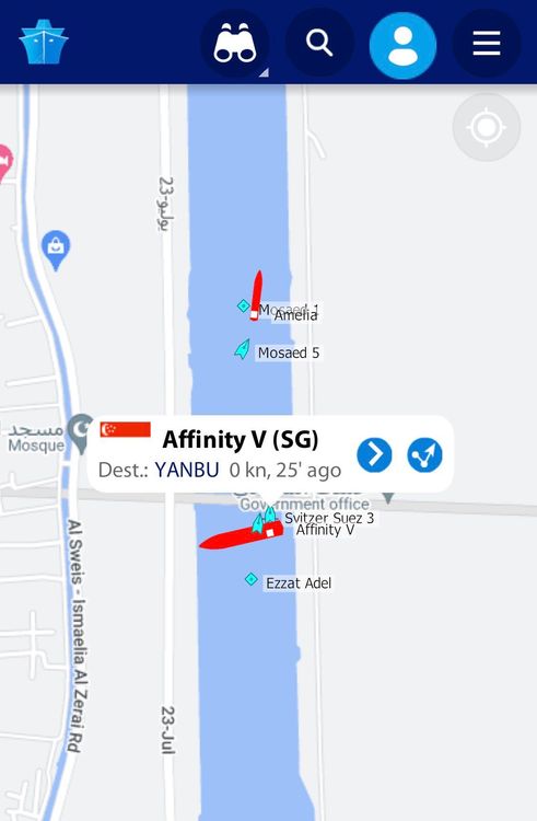 有網友指稱，親和號擱淺位置與長賜輪擱淺位置接近。翻攝推特@MikeSchuler