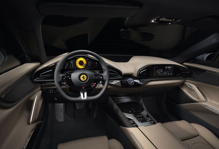 賽車式雙環艙設計車室，又是一個不像SUV的設計。原廠提供