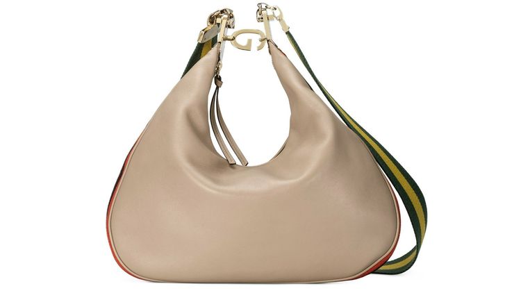 GUCCI Attache肩背包，8萬200元。品牌提供
