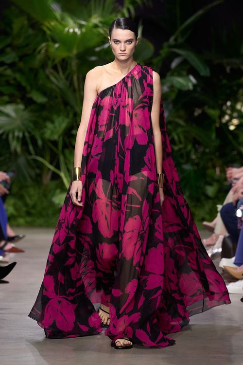 MICHAEL KORS 2023春夏系列發表。品牌提供