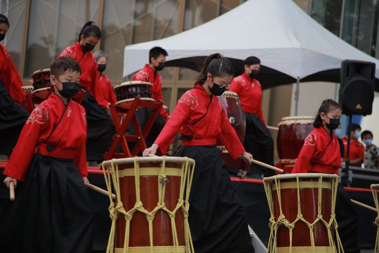 來自全國各地的太鼓演出團體在台中熱情演出。鼓創藝術提供