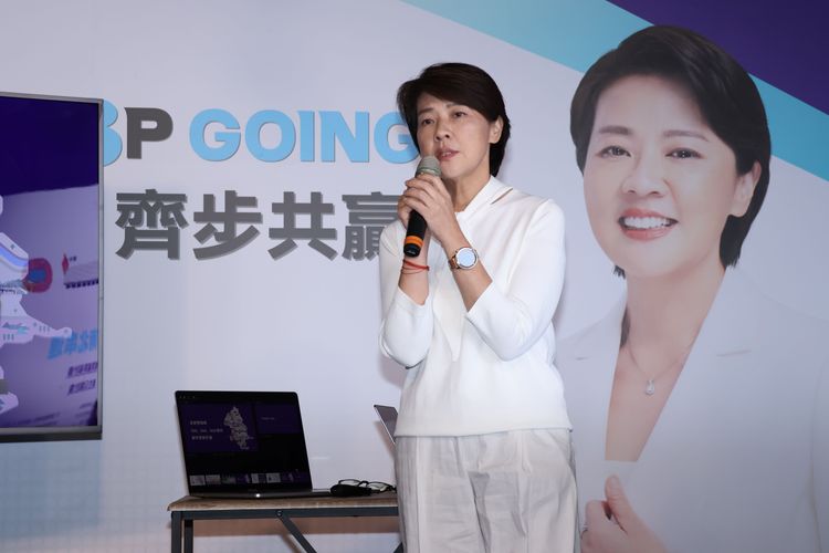 台北市長參選人黃珊珊。彭欣偉攝