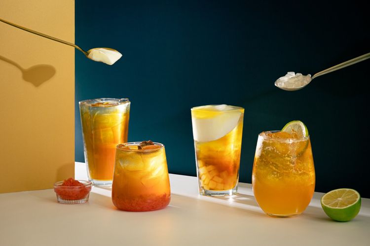 鬍子茶Who's Tea今年中秋強打新品「早秋霜烏龍系列」。業者提供