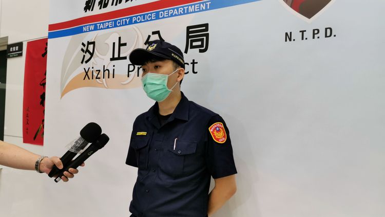 汐止派出所長林建中說明。陸運鋒攝