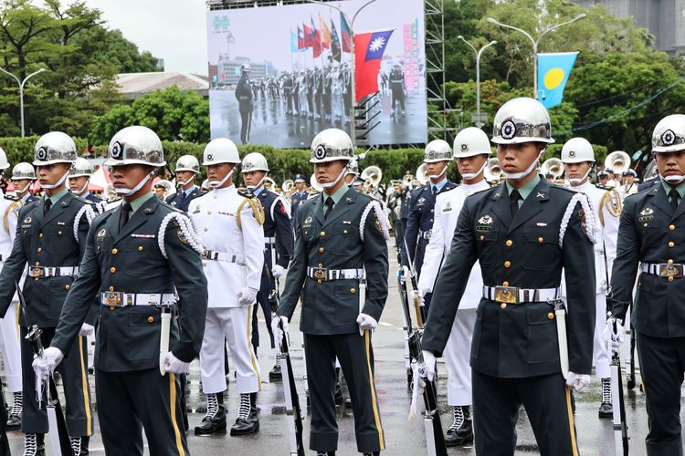 三軍樂儀隊精彩表演。葉志明攝