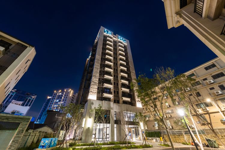 「定泰翫寶龍」為中路特區中，少見的單價3字頭新成屋案。業者提供