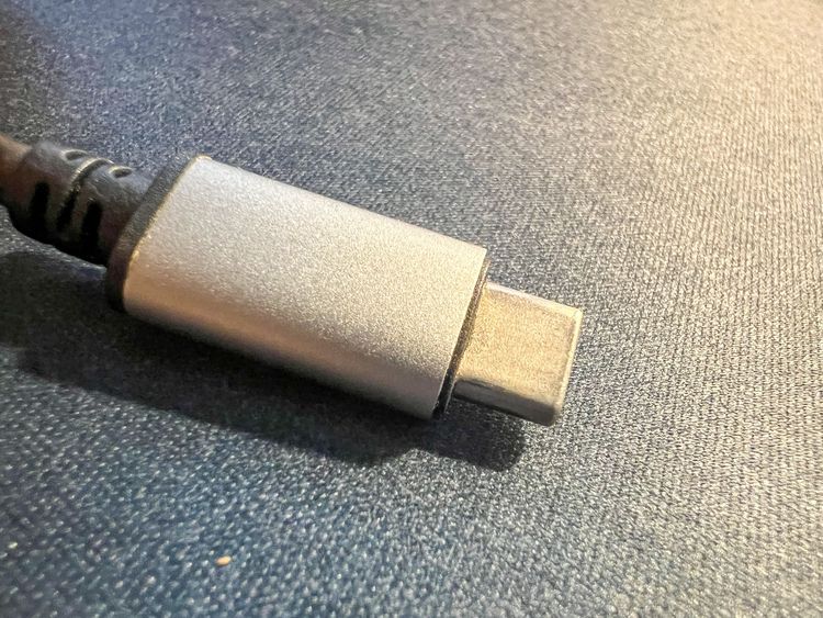 USB4 2.0 规范即将在今年稍晚推出。黄子伦摄