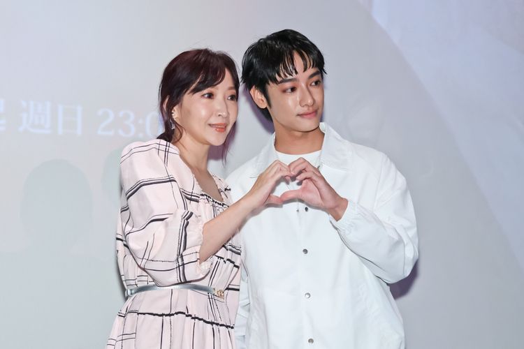 劇中母子檔親情糾葛。趙世平攝